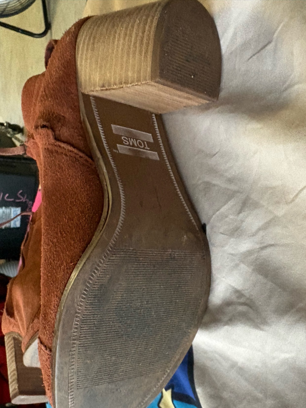 Toms Rust Suede Ankle Booties - Picture 4 of 16